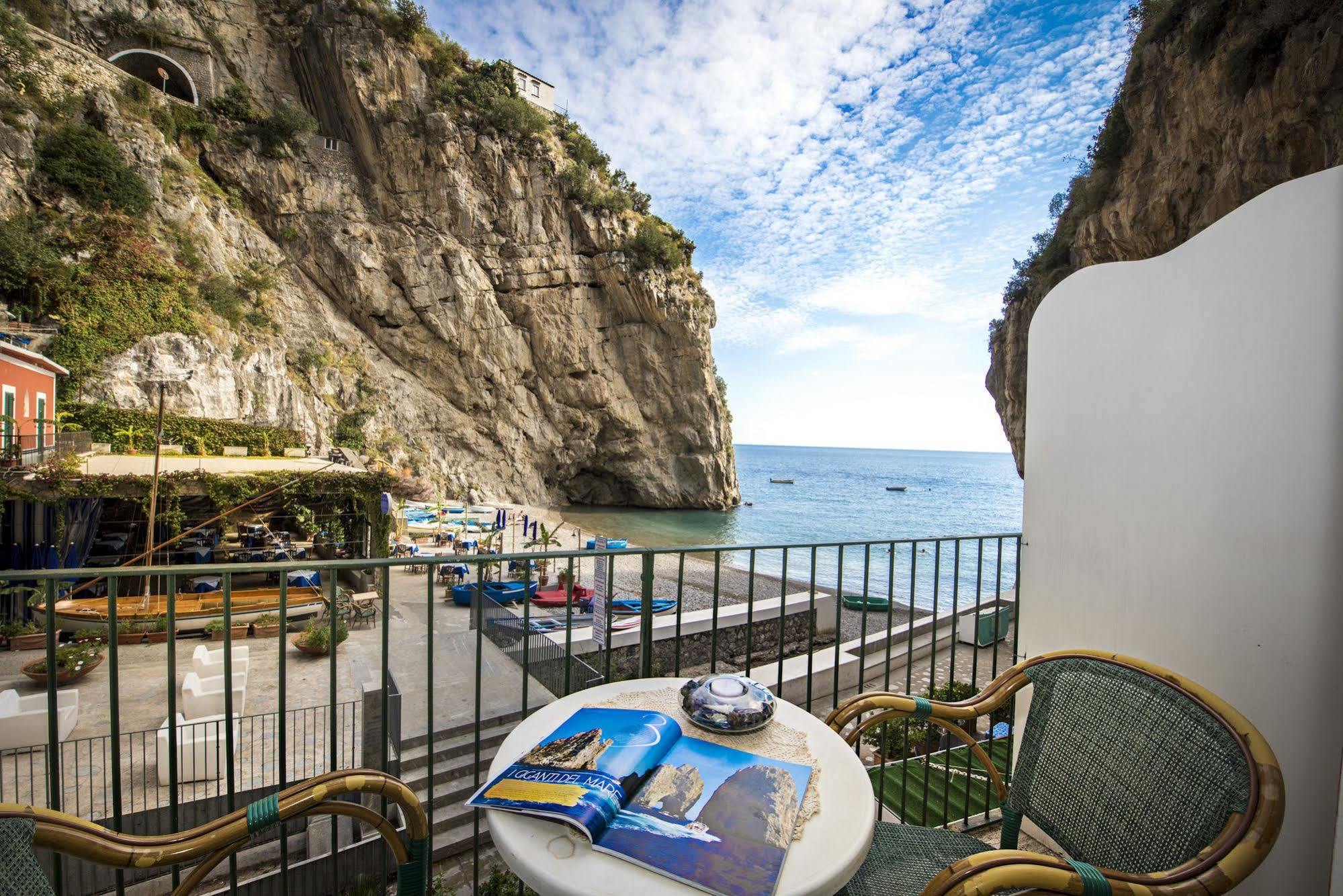 Hotel Alfonso A Mare Праяно Екстер'єр фото
