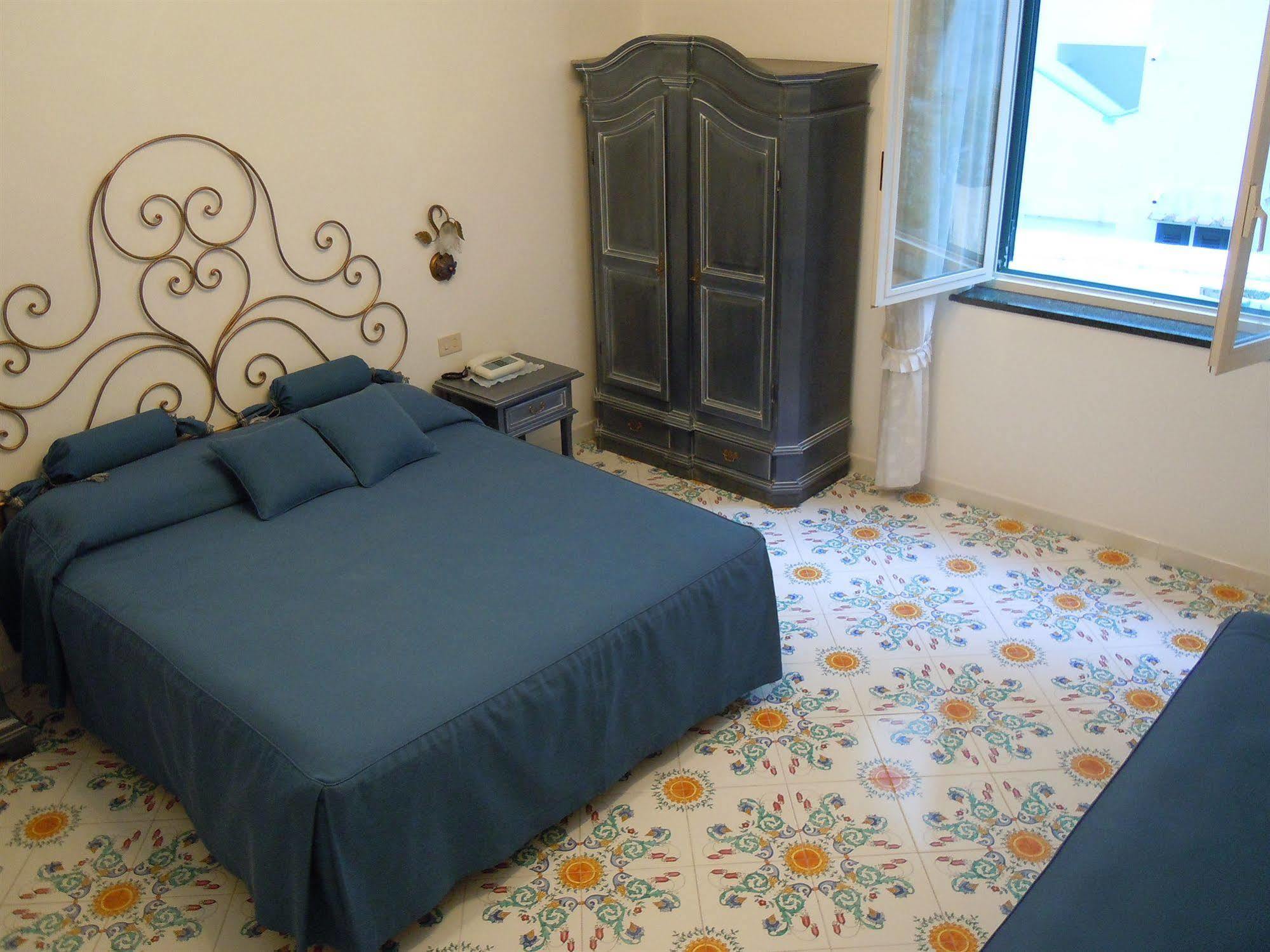 Hotel Alfonso A Mare Праяно Екстер'єр фото