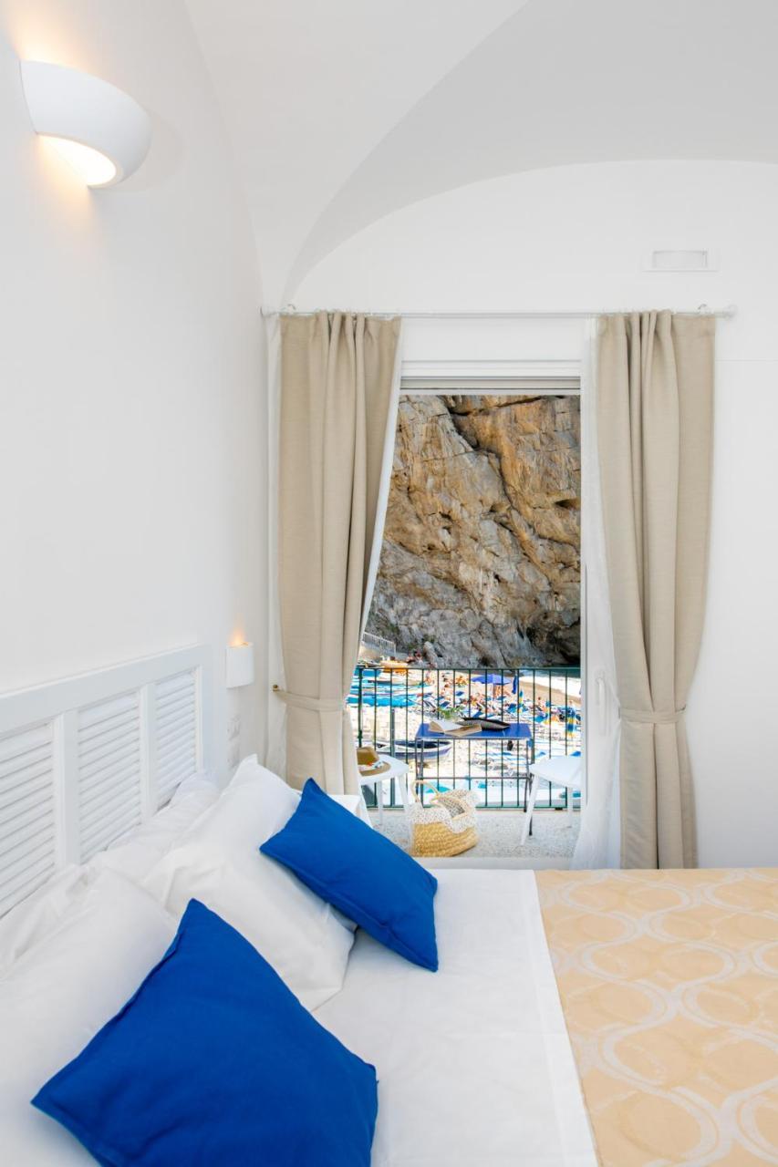 Hotel Alfonso A Mare Праяно Екстер'єр фото